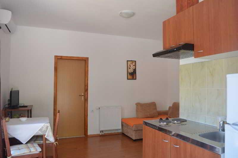 Anka Apartment