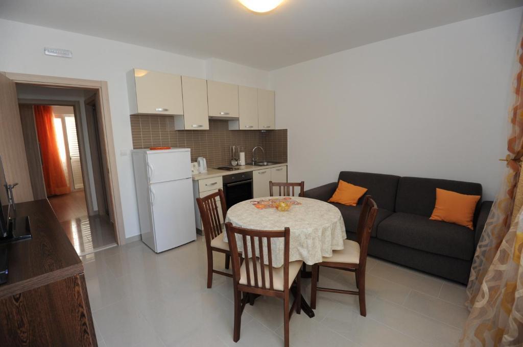 Apartment Anka *